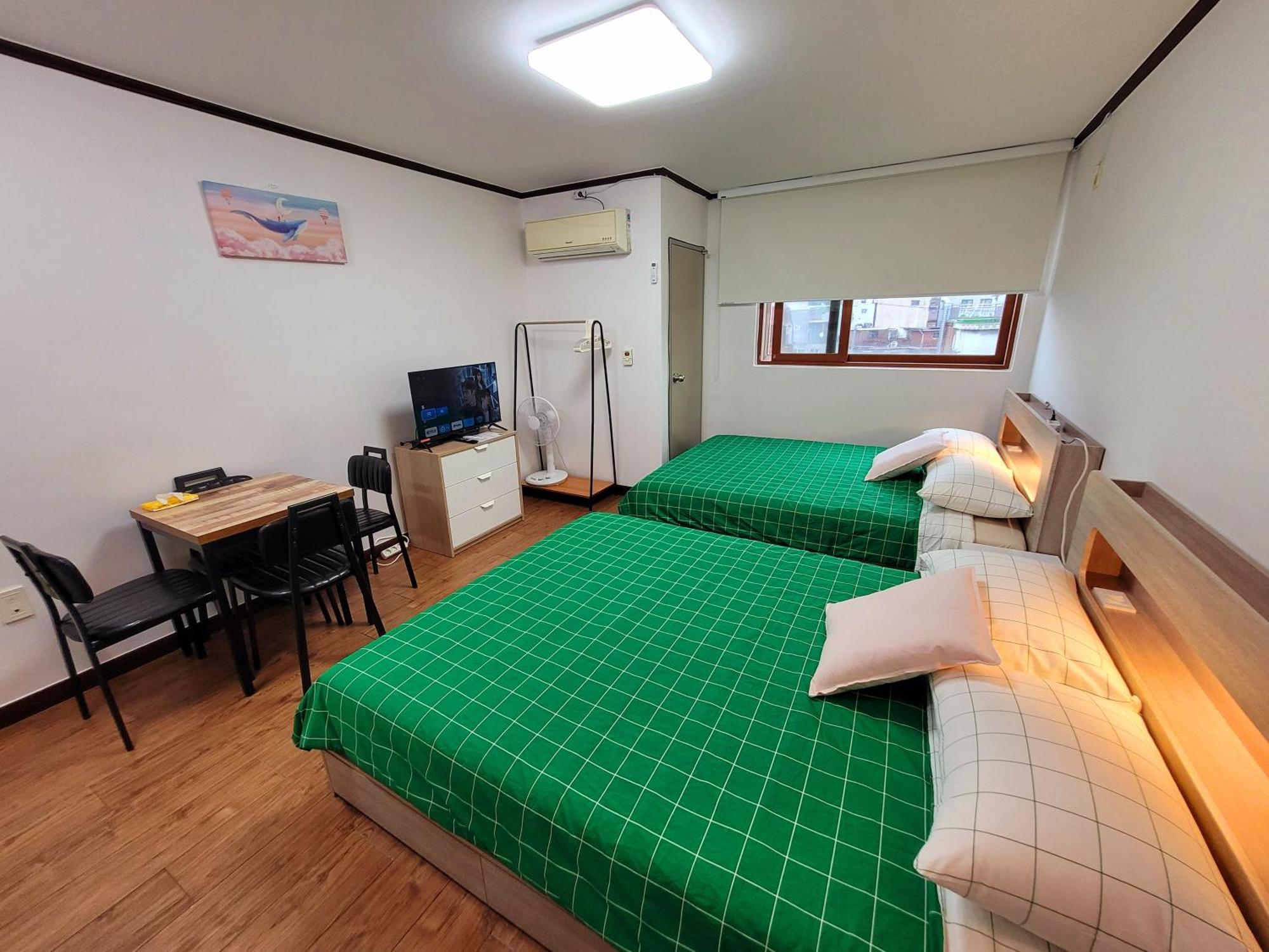 Apartment Travel