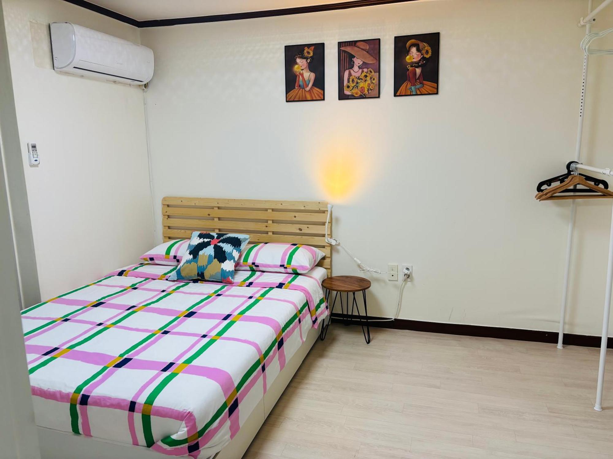 Apartment Travel *