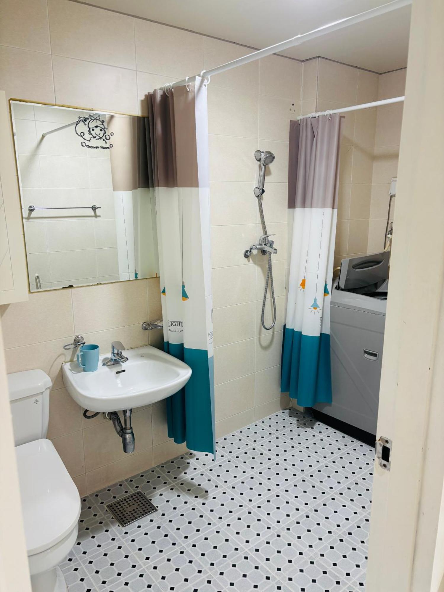 Travel Apartment *