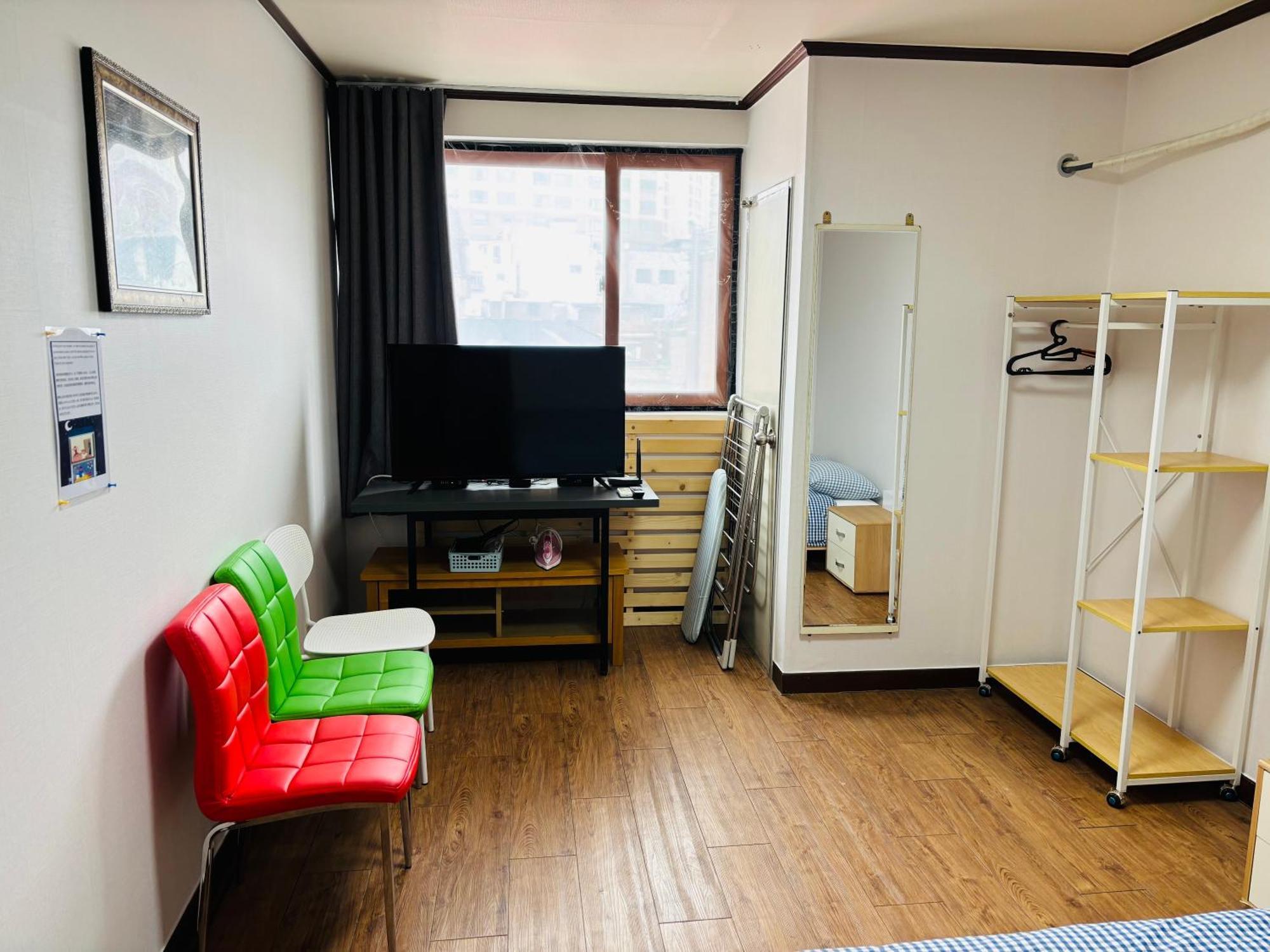 Apartment Travel *